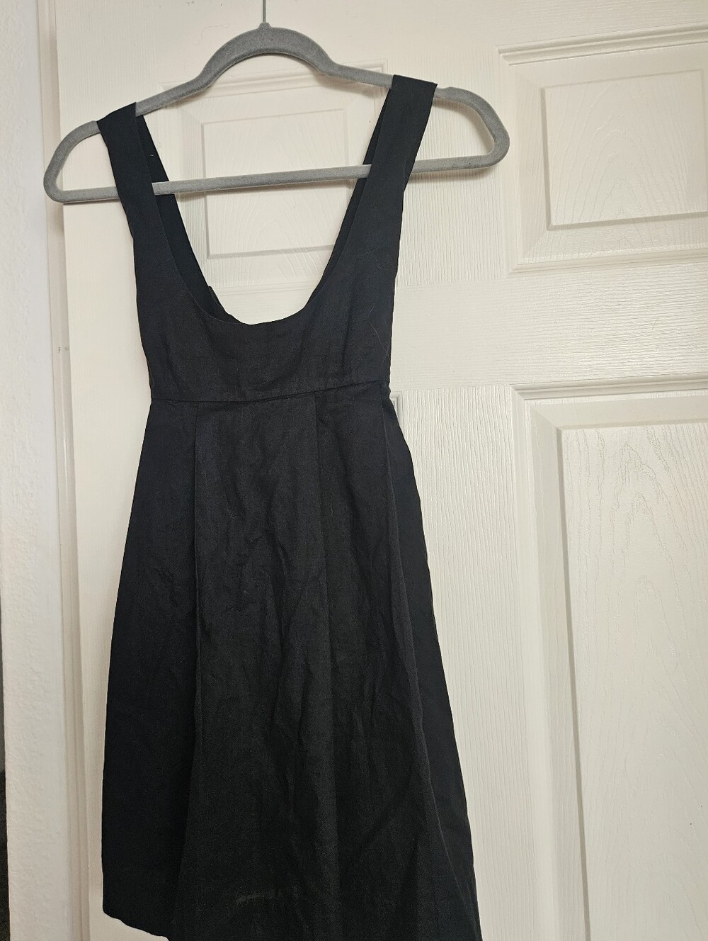 Marni Women’s Black Sleeveless Scoop Neck Top W back Bow Tie